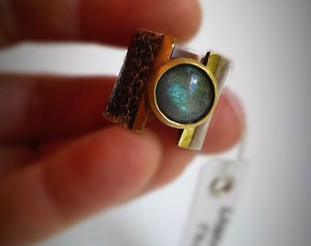 Sterling silver large band ring with a Labradorite round stone size 7