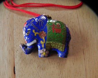 Cloisonne Enamel Elephant Necklace Chinese 3-D Figural Pendant