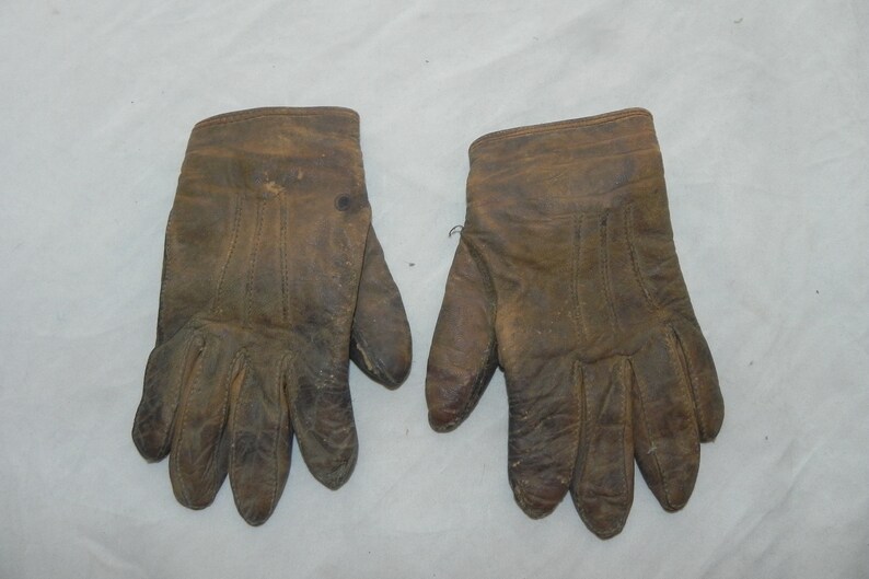 Leather Victorian Child/'s Brown Gloves