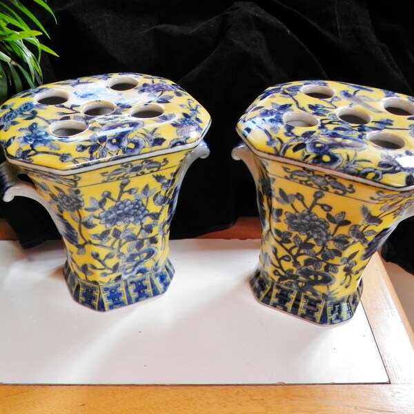 Vases - Oriental JUWC 1897 United Wilson Porcelain Handled Vases Dishes Planters 7.75" - Pair