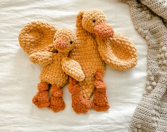 Przytulanka Kaczka Robiona Na Szydełku *DWA ROZMIARY* | Zabawka Kaczka Pekin | Pamiątkowa pluszowa zabawka | Pomysł na zabawkę dla malucha