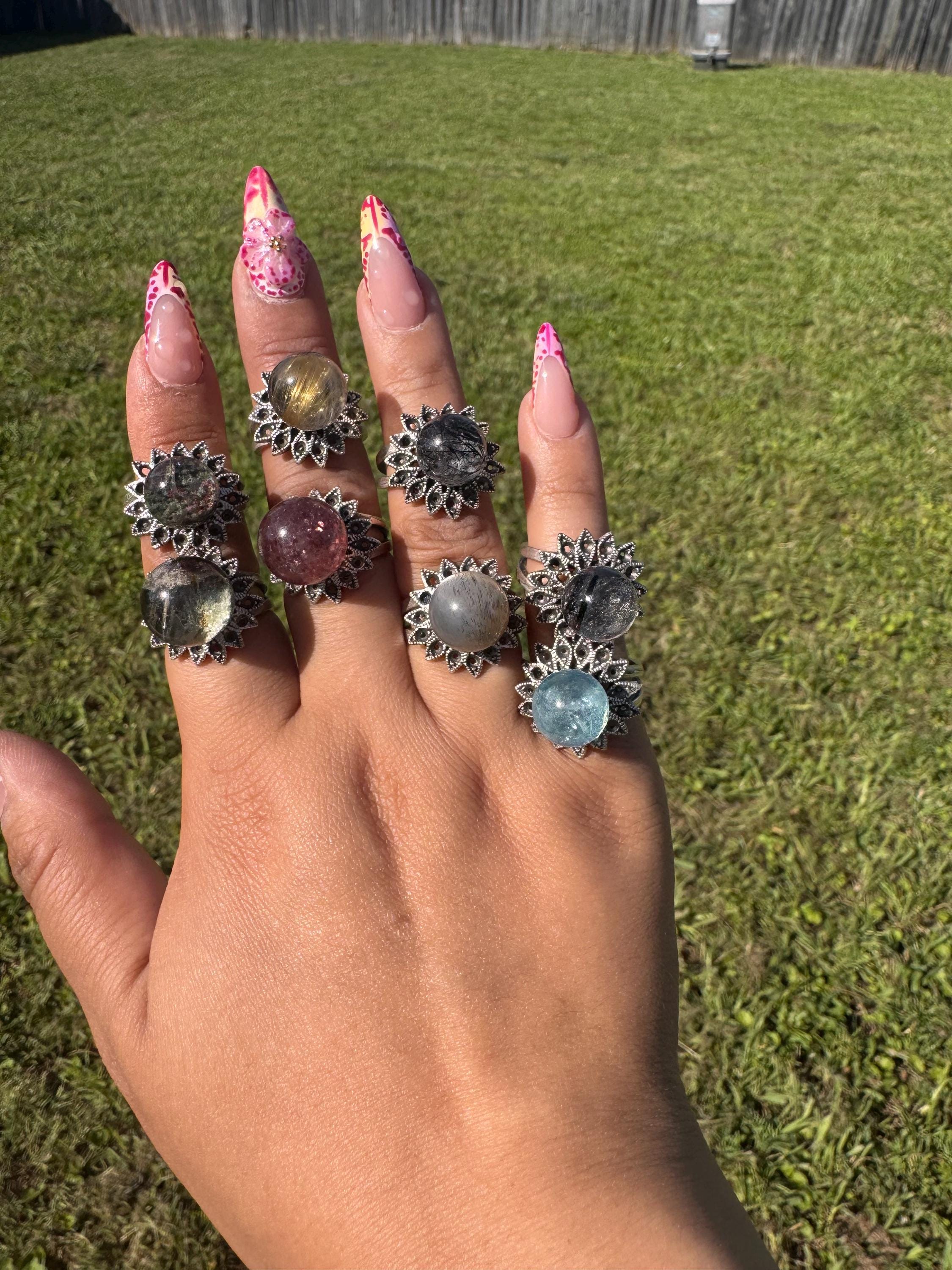 Sphere adjustable rings.