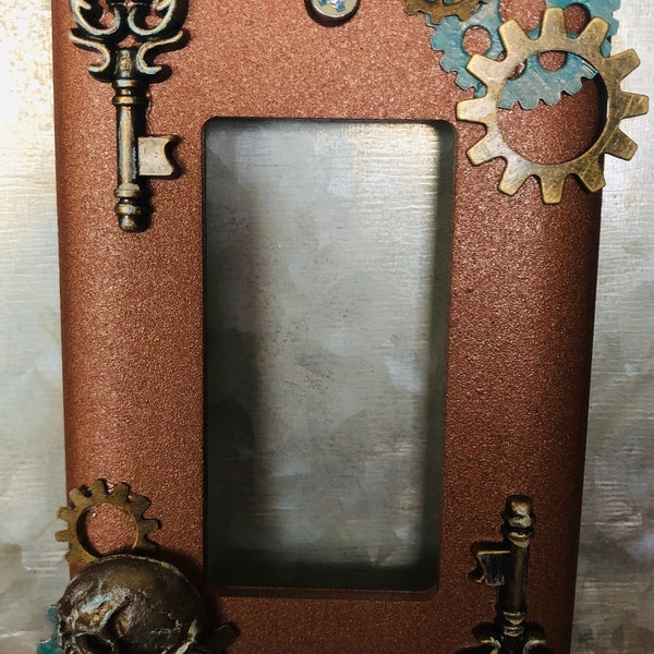 Industrial / Steampunk cover is handcrafted made from assorted recycled materials. please read description.