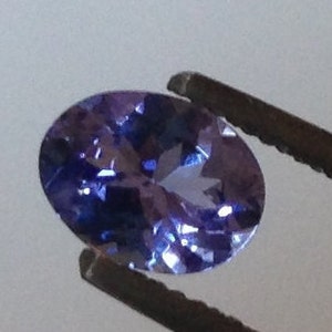 Crocus Tanzanite 0.90 Carats Oval 5.5x7.25mm Natural Solitaire Gemstone with Video image 2