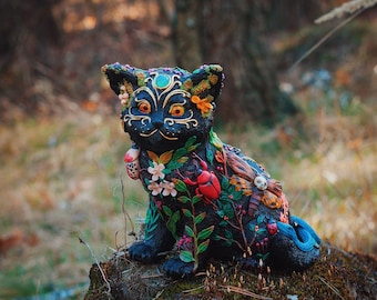 Floral cat weird figurine. Cheshire Cat with mushroom, snake, acherontia atropos, bugs and crystal. OOAK polymer clay art toy