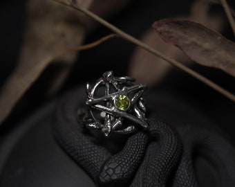 pentagram silver ring from twigs with chrysolite stone