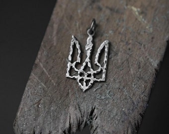silver trident pendant, forged style