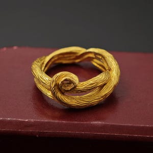 Angela Cummings Knot - Etsy