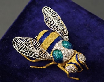 Vintage Buccellati 18K Gold Diamond Enamel Bee Brooch, Signed Statement Jewelry