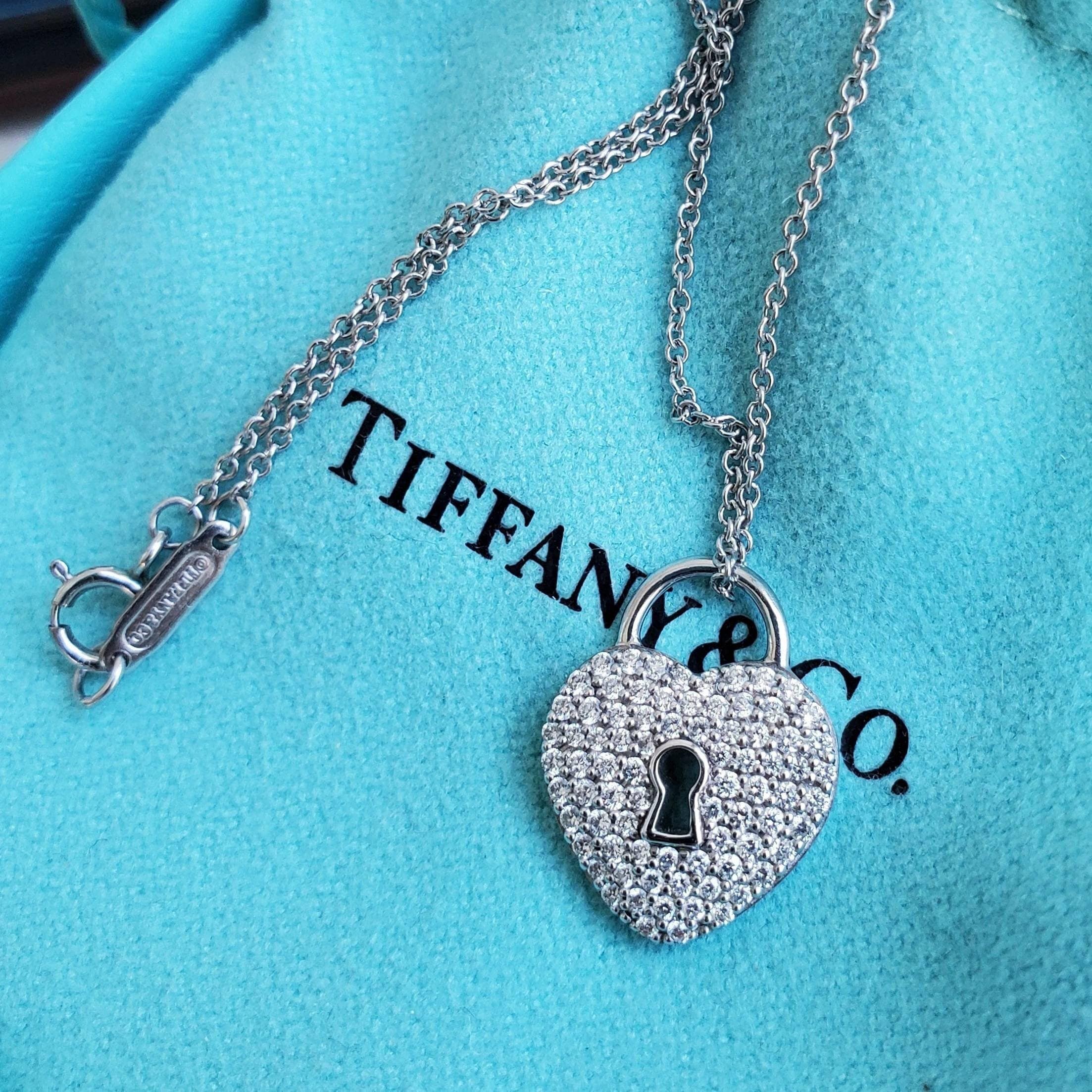 Retired Authentic Tiffany & Co Platinum Diamond Heart Lock Retired Authentic Tiffany & Co Platinum Diamond Heart Lock