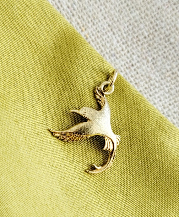 Vintage 14K Gold Bird Charm Pendant, Lucky Charm - image 3