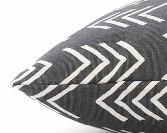 SECONDS SALE: Modern Mud Cloth Black dog bed cover // Boho pet bed cover // Dog bed duvet // Bed cover for dogs with minor flaws