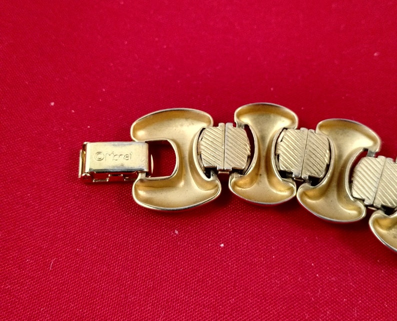 Vintage Monet Goldtone Link Bracelet FREE SHIPPING US