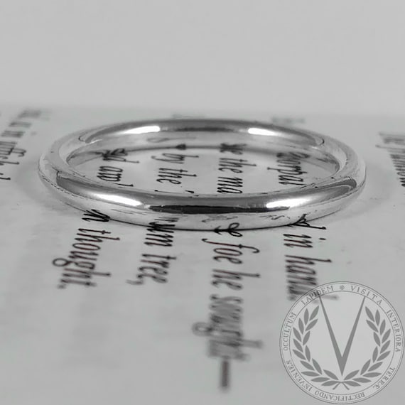 Beautiful .999 Pure Silver Ring with FREE Ring Box