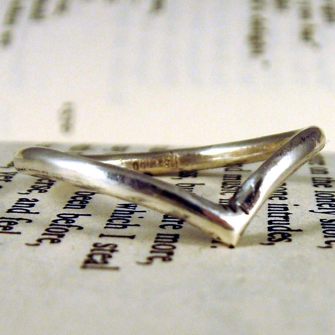 Beautiful .999 Pure Silver Wishbone Ring With FREE Ring Box - Etsy