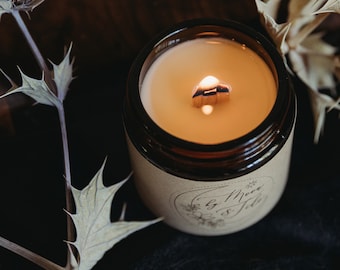 Seaweed & Juniper - Vegan friendly personalised wood wick soy candle with calligraphy and a mindfulness message inside