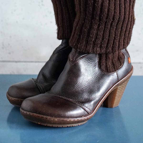 ART Company unique low platform heel 90s chunky sock boots 40