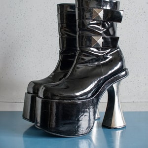 EUR42.5 DEMONIA vintage monster witchy high platform boots metal heels ClubKid Rave Techno 90s chunky