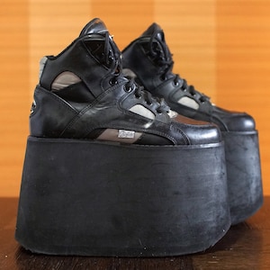 Plateau shoes top