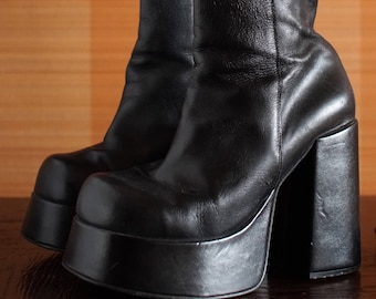 Reserved/// BUFFALO T 24401 platform booties 90's Club Kid grunge chunky clunky boots