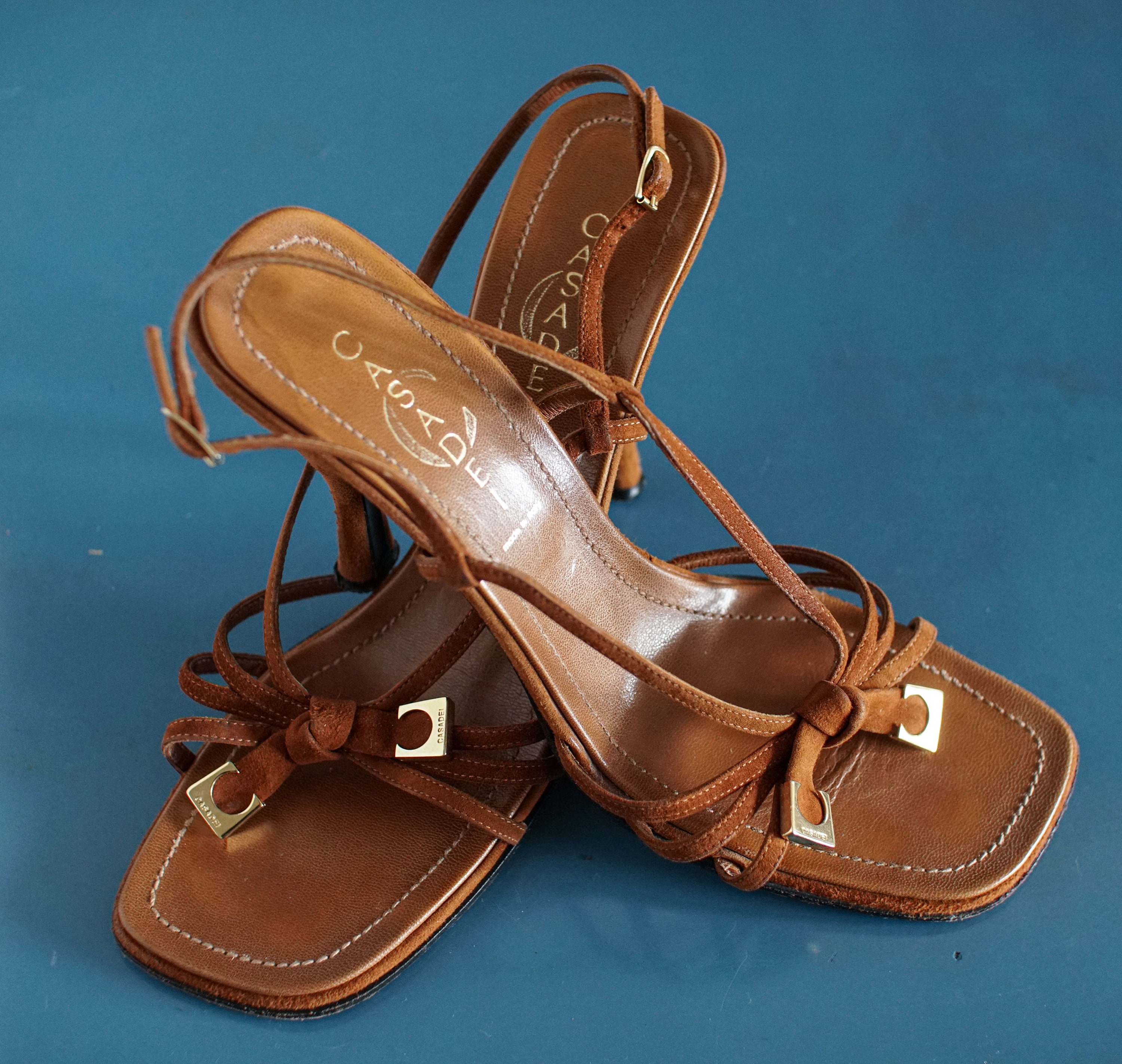 【関税込み】CASADEI Sandals CASADEI | Orange Women's Sandals | YOOX