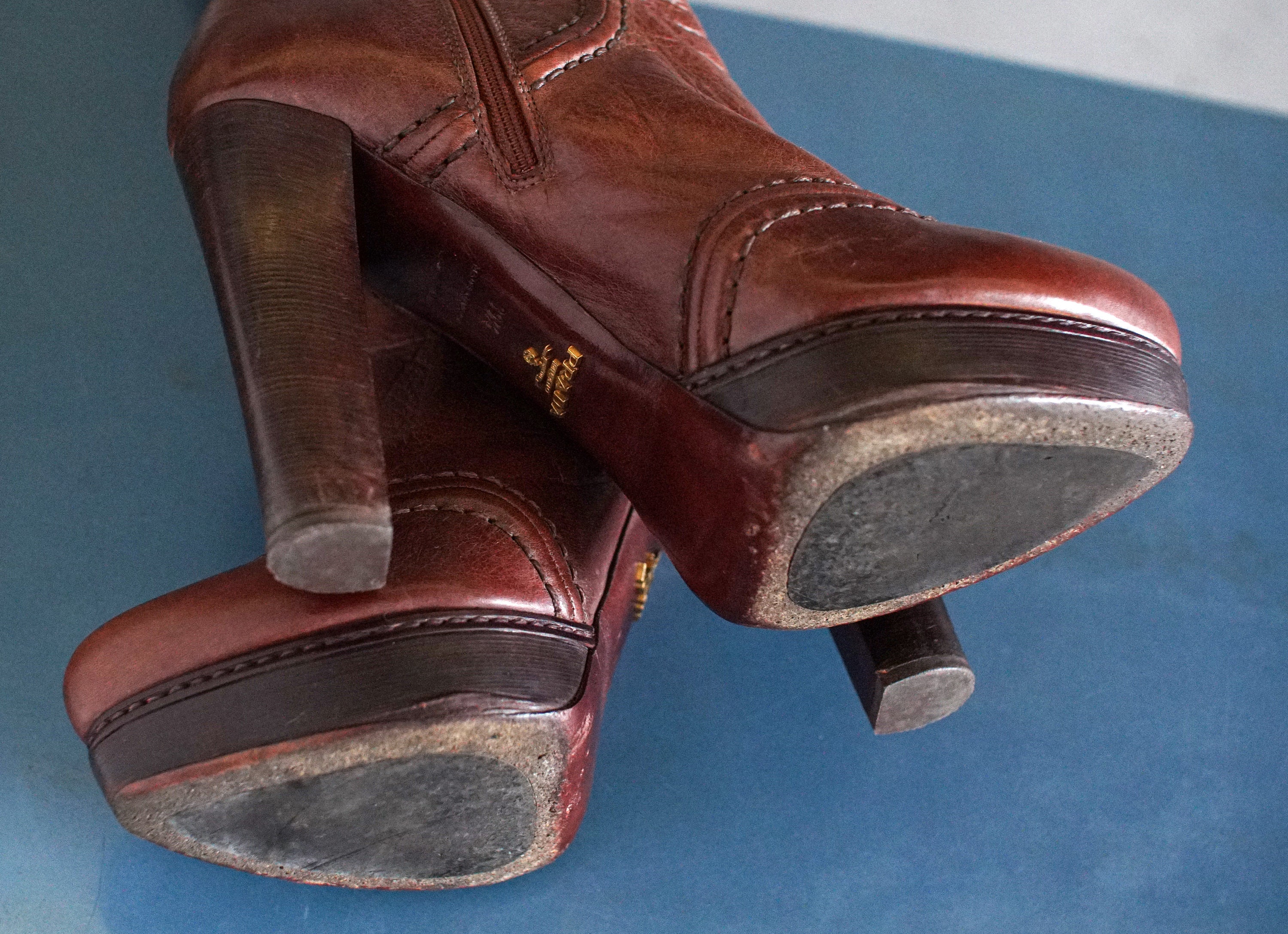 PRADA VINTAGE ITALY製 パーフォレーション チェルシーブーツ kajuen.net