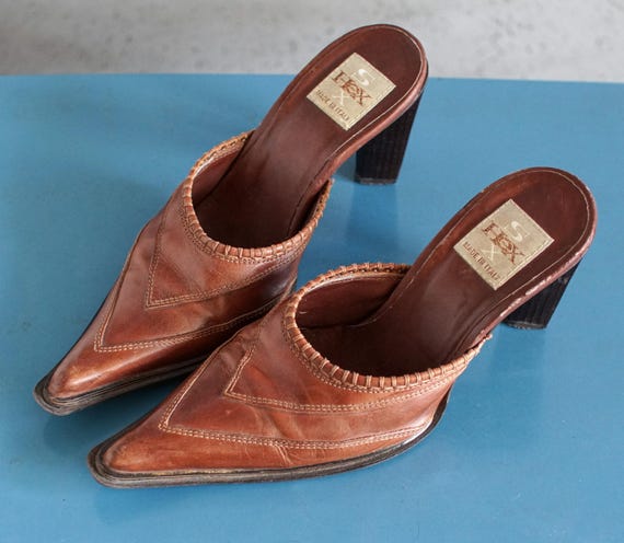 EUR37 US6.5 vintage HEX Andrea Sasetti Italian kitten heel mules y2k 4UK