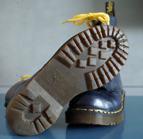 Made in ENGLAND Dr Martens Steeltoe Platform Vintage Dark Blue
