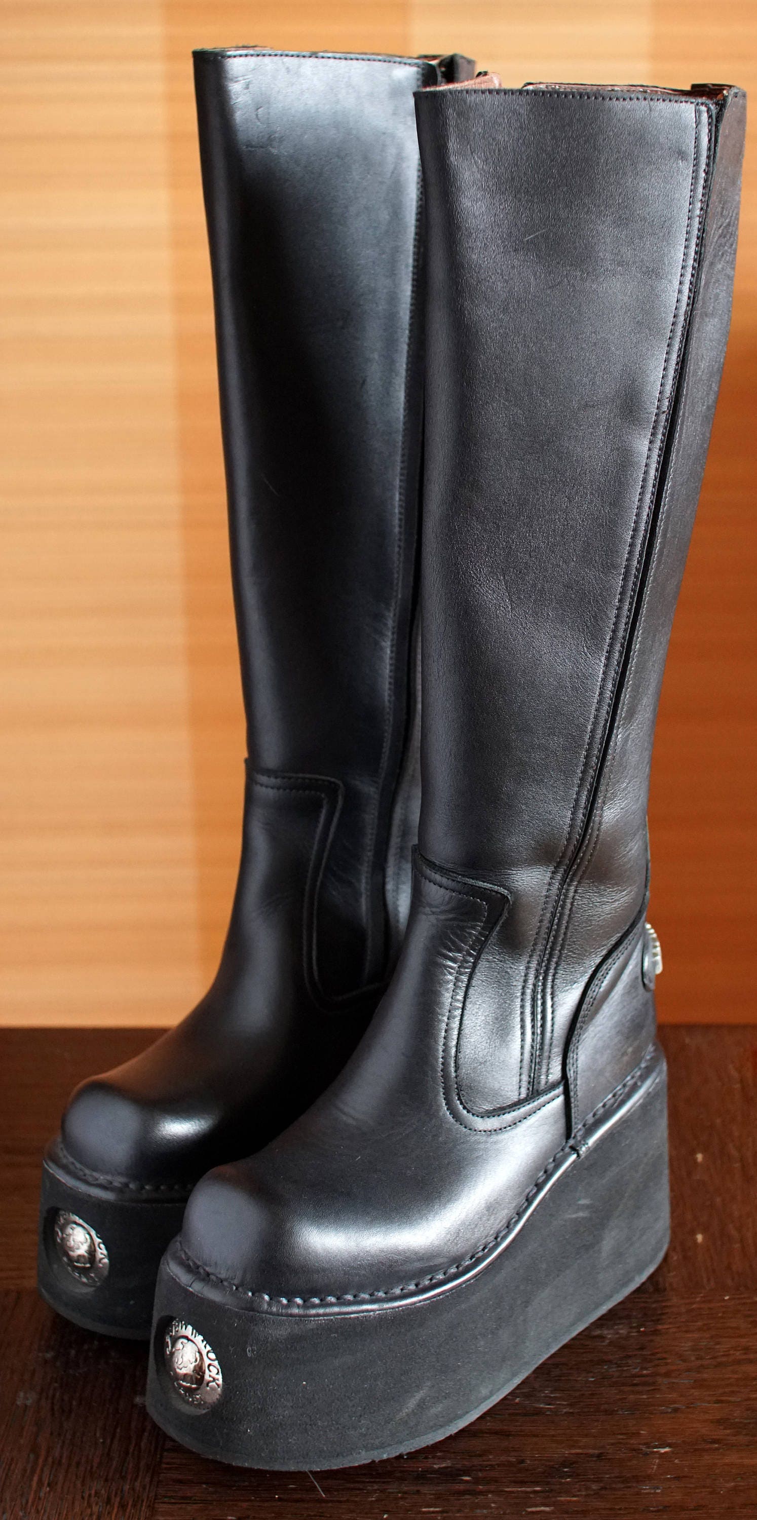 Neptuno boots 2025