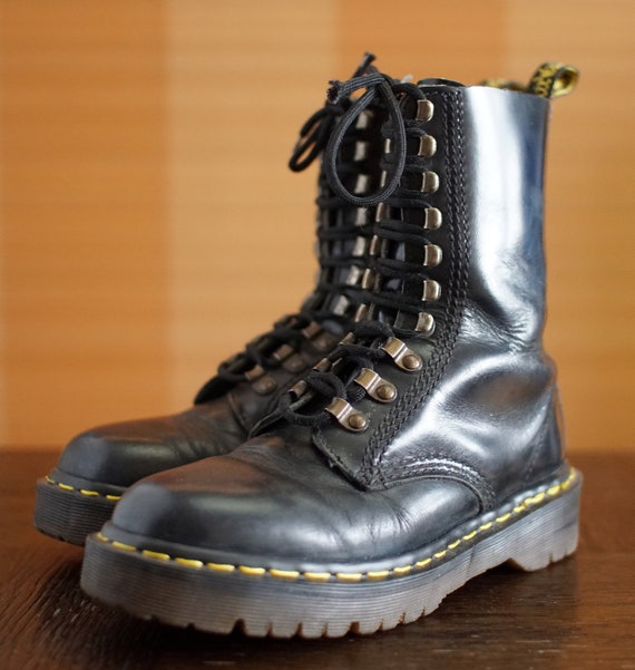 Bottes de Dr Martens vintage 10eylet DOCS Made in England drmartens Grunge | Excellente Qualité
Bottes de Dr Martens vintage 10eylet 10eylet 10eylet DOCS Made in England drmartens Grunge | Excellente Qualité
ef10a2
