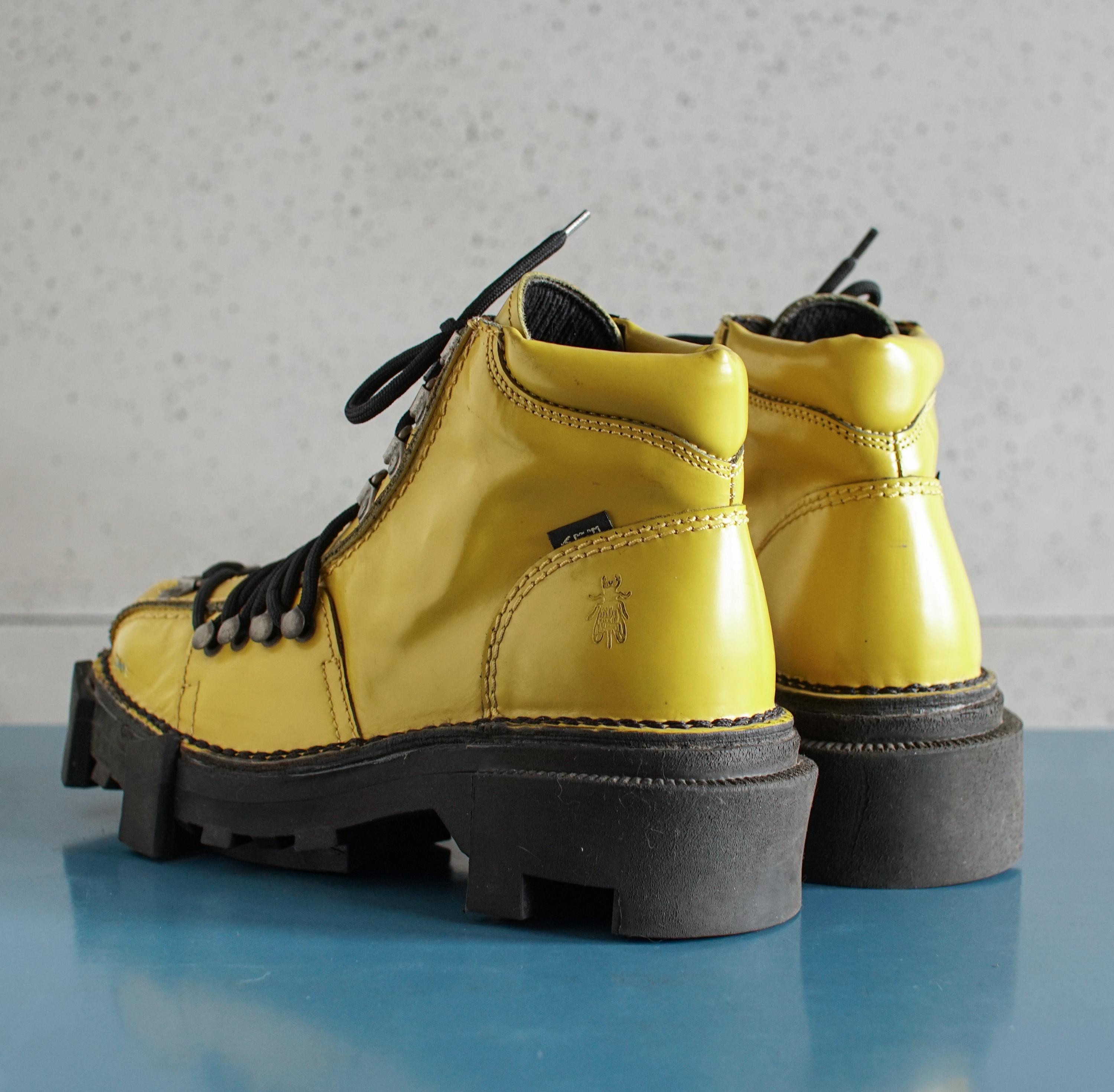 EUR37 US6.5 FLY London Unique Yellow/black Rave Techno Low
