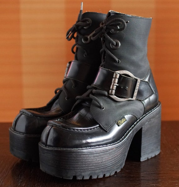 buffalo boots 90s