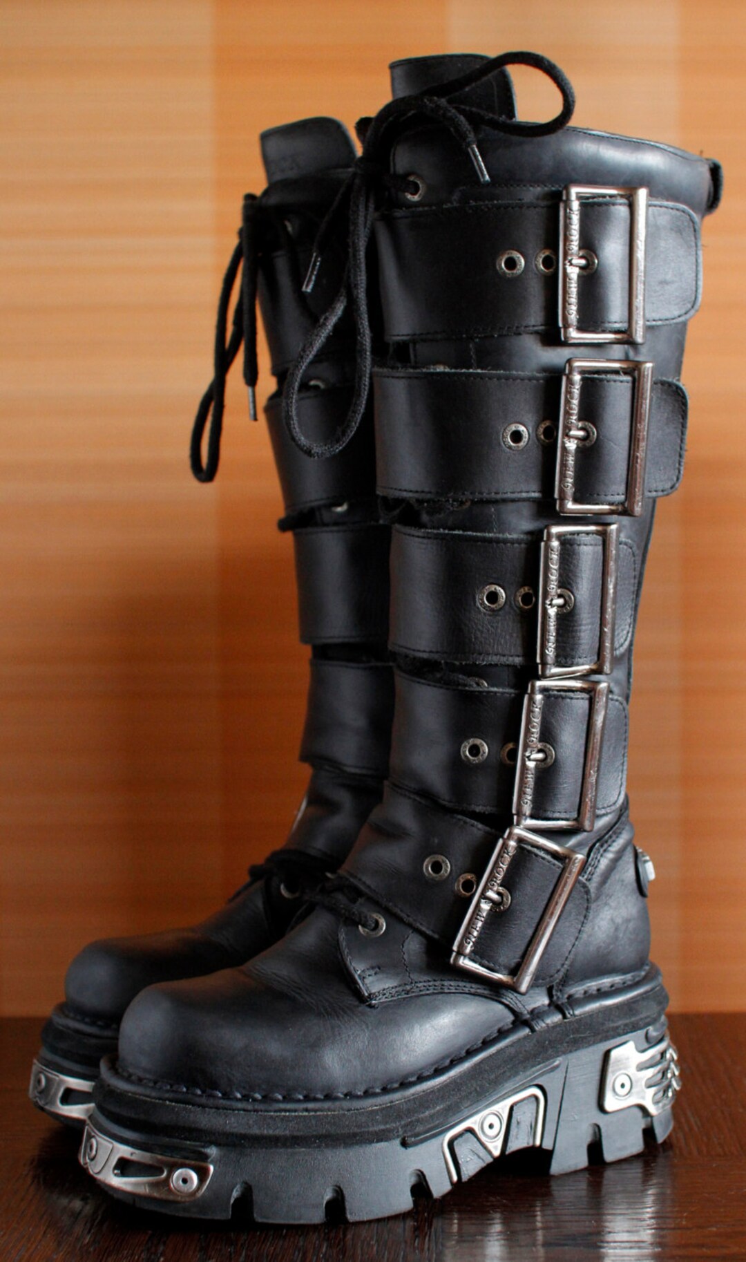 Botas New Rock M.391X-S2 Crust Negro Reactor Negro Toberas Wild Negro 800x800 Lopwgfh