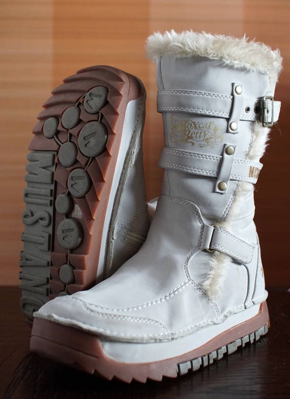 MUSTANG Y2K vintage winter platform Boots Boxcar B