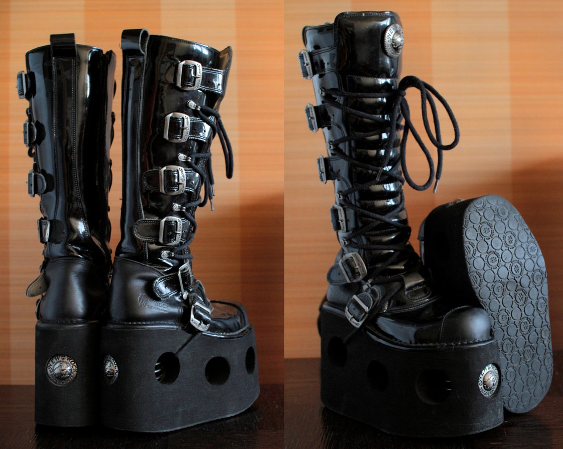 high buckle platform boots