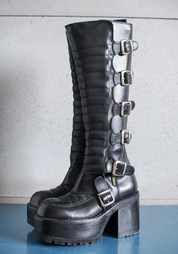 unique BUFFALO buckle silver zipper platform boot… - image 1