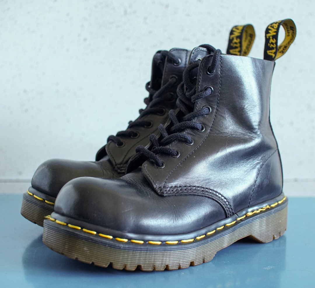 Dr.Martens::サンダル:UK7[RESALE] il_1080xN.5091606956_jk2z.jpg