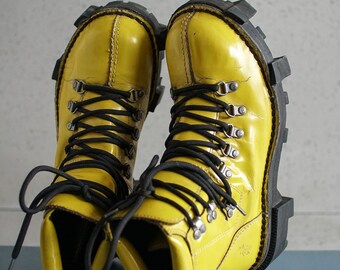 RESERVED/// FLY London Unique Yellow/black Rave Techno Low