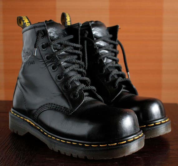 dr martens industrial steel toe boots