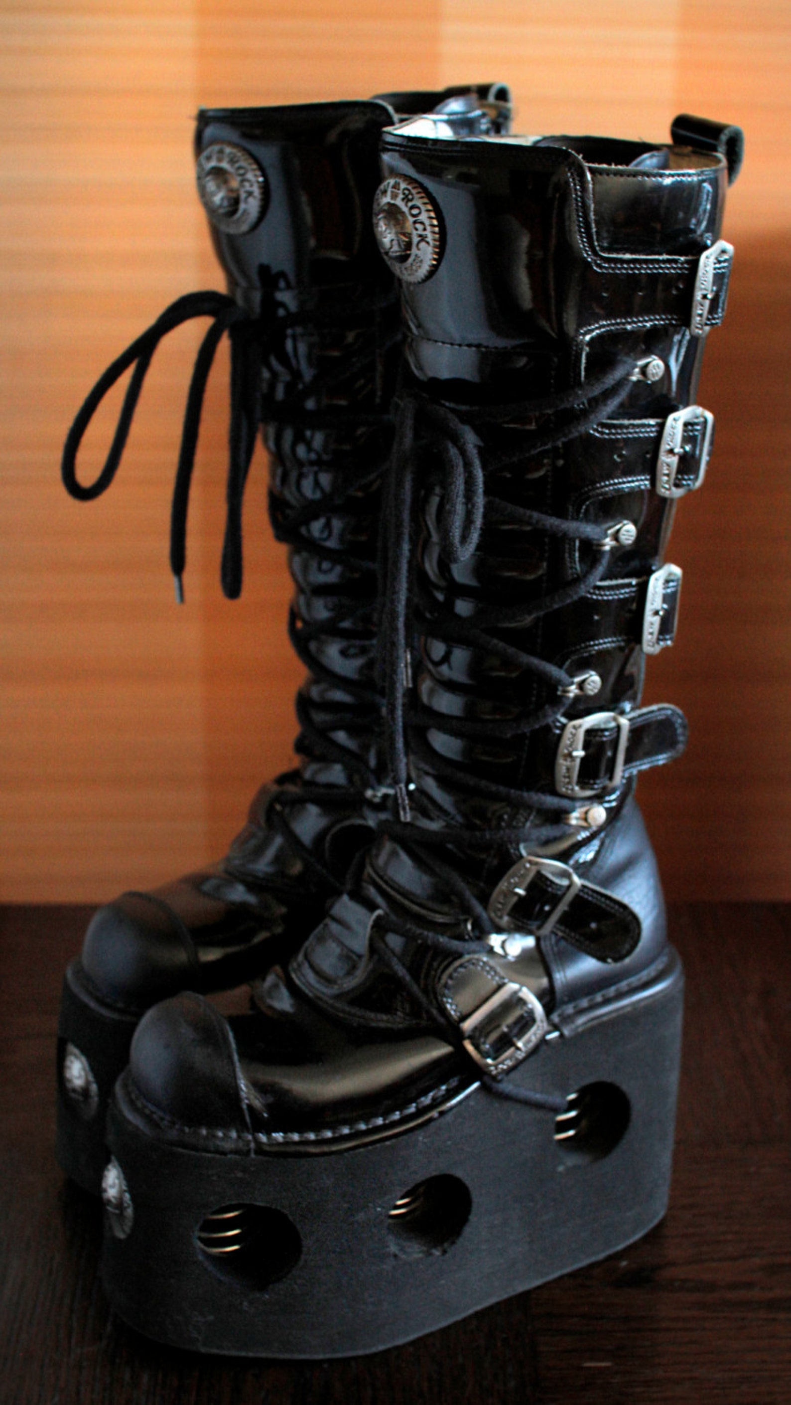 high buckle platform boots