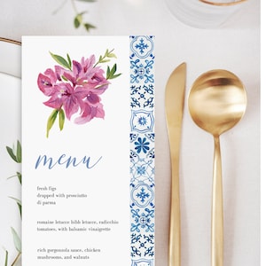 Szablon menu Bougainvillea Blue Tiles, hiszpańskie menu weselne do wydrukowania, śródziemnomorskie menu weselne Azulejo, edytowalne natychmiastowe pobranie, 144
