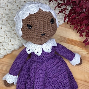 Digital amigurumi pattern tutorial Prudence easy level for crochet beginners