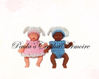 Five surprise baby doll outfits