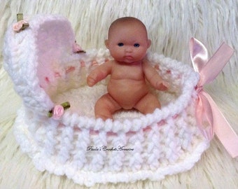 Bassinet for 5 inch doll