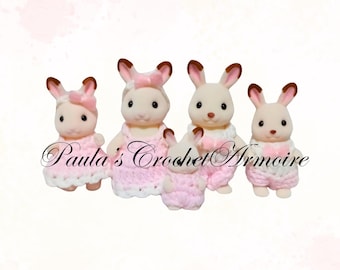 Five outfits for the Clothes for Critters family.