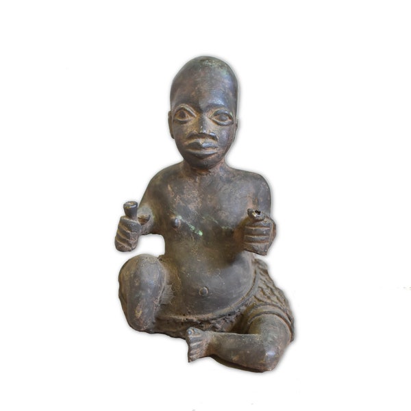 Réplique de la figure assise IFE de Tada, Nigeria. Yoruba, bronze (très rare)