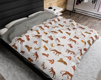 Tiger Throw Blanket, Jungle Decor, Animal Couch Bed Blanket, Tiger Decor, Mom blanket, Gift for mom grandma, Kids Bedding, Comfy Blanket