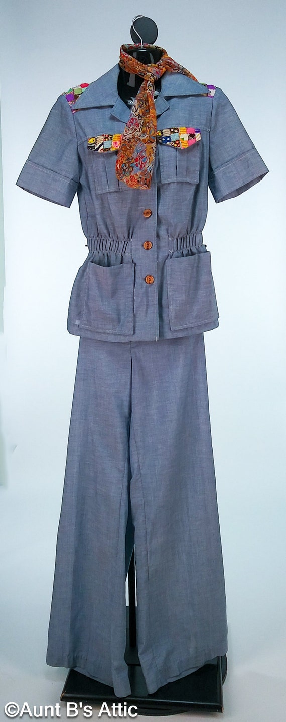 Casual Vintage 70 s Ladies Pantsuit 3 Piece Light 
