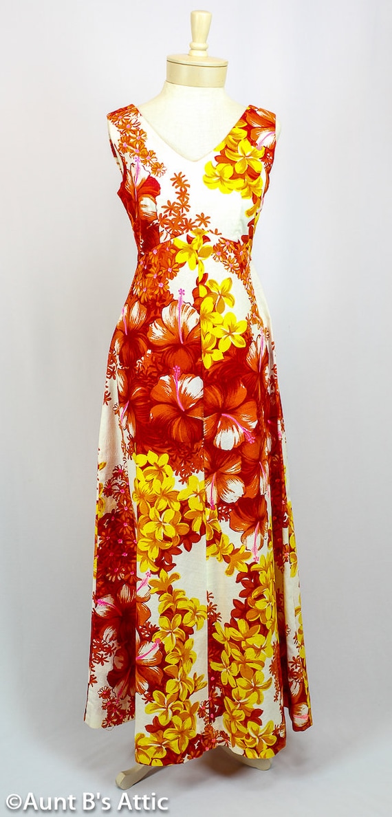 Vintage 70's Hawaiian Maxi Dress Beautiful Red Or… - image 1