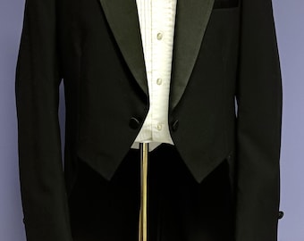 Vintage 80's Men's Pierre Cardin Black Fully Lined Tail Tuxedo Coat 38XL